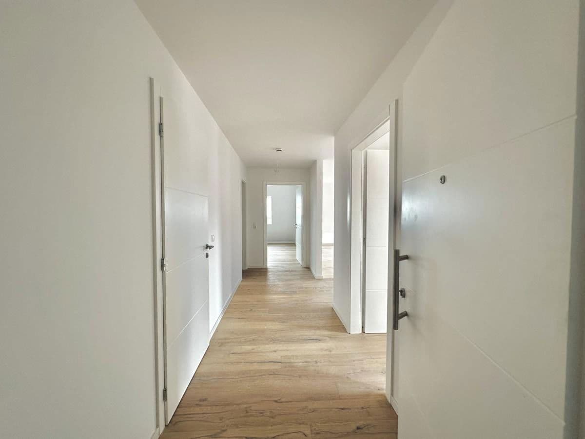 Pronájem bytu 3+1 91 m², Kieselbronn, Bádensko-Württembersko Pronájem bytu 3+1 91 m², Kieselbronn, Bádensko-Württembersko