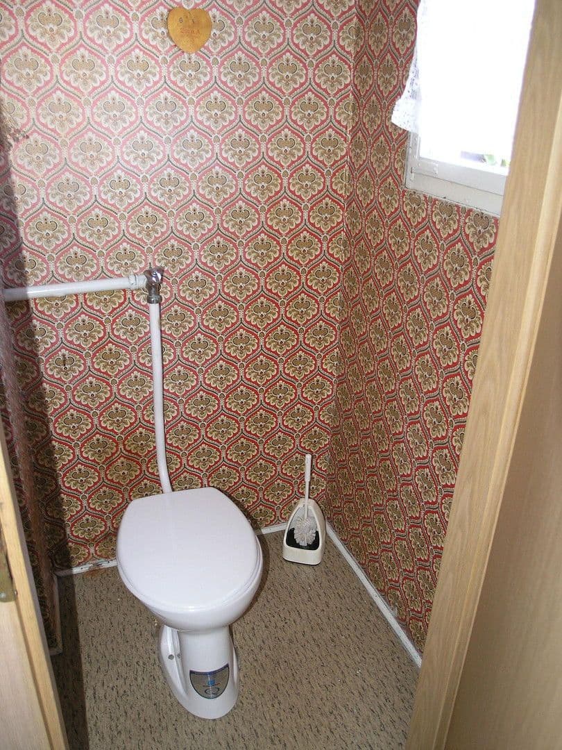 Pronájem bytu 4+kk 92 m², Bergstrasse 10, Lörrach, Bádensko-Württembersko Pronájem bytu 4+kk 92 m², Bergstrasse 10, Lörrach, Bádensko-Württembersko