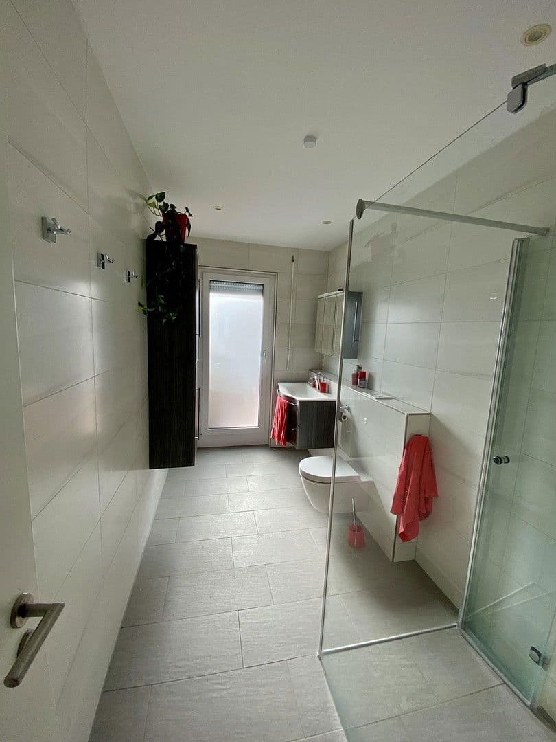 Pronájem bytu 4+kk 120 m², Heilbronn, Bádensko-Württembersko Pronájem bytu 4+kk 120 m², Heilbronn, Bádensko-Württembersko