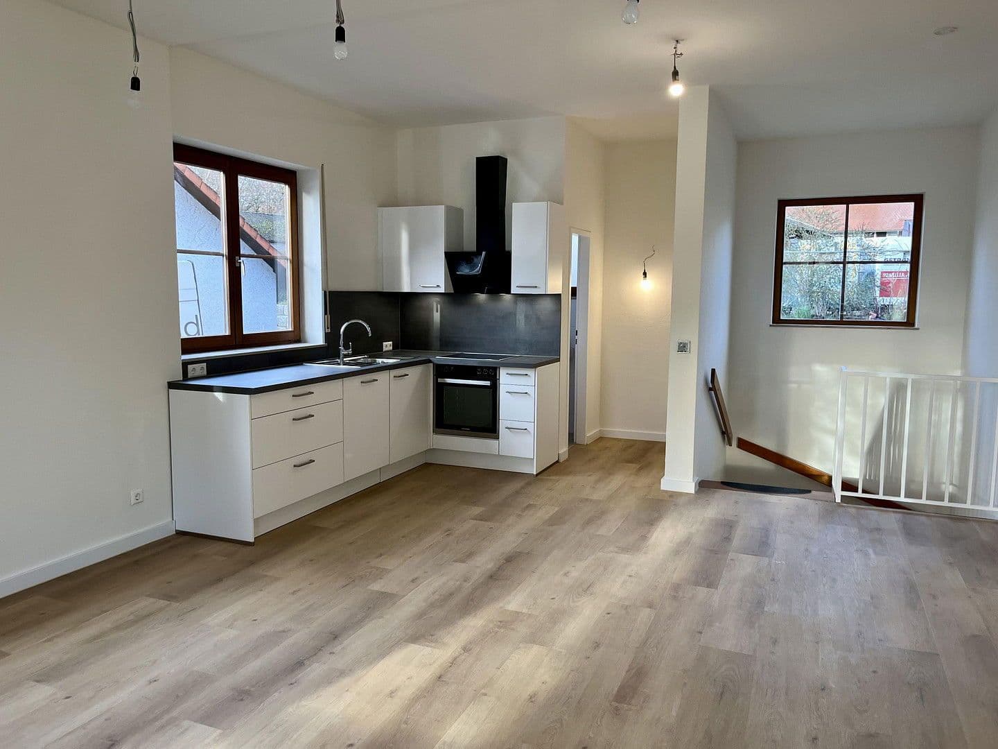 Pronájem bytu 2+1 82 m², Atostr. 14, Bermatingen, Bádensko-Württembersko Pronájem bytu 2+1 82 m², Atostr. 14, Bermatingen, Bádensko-Württembersko