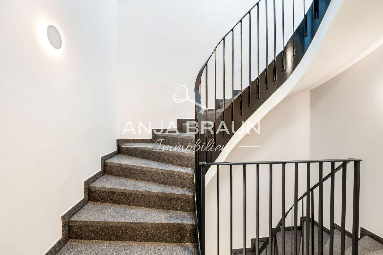 Pronájem bytu 2+1 77 m², Hamburg, Hamburg Pronájem bytu 2+1 77 m², Hamburg, Hamburg