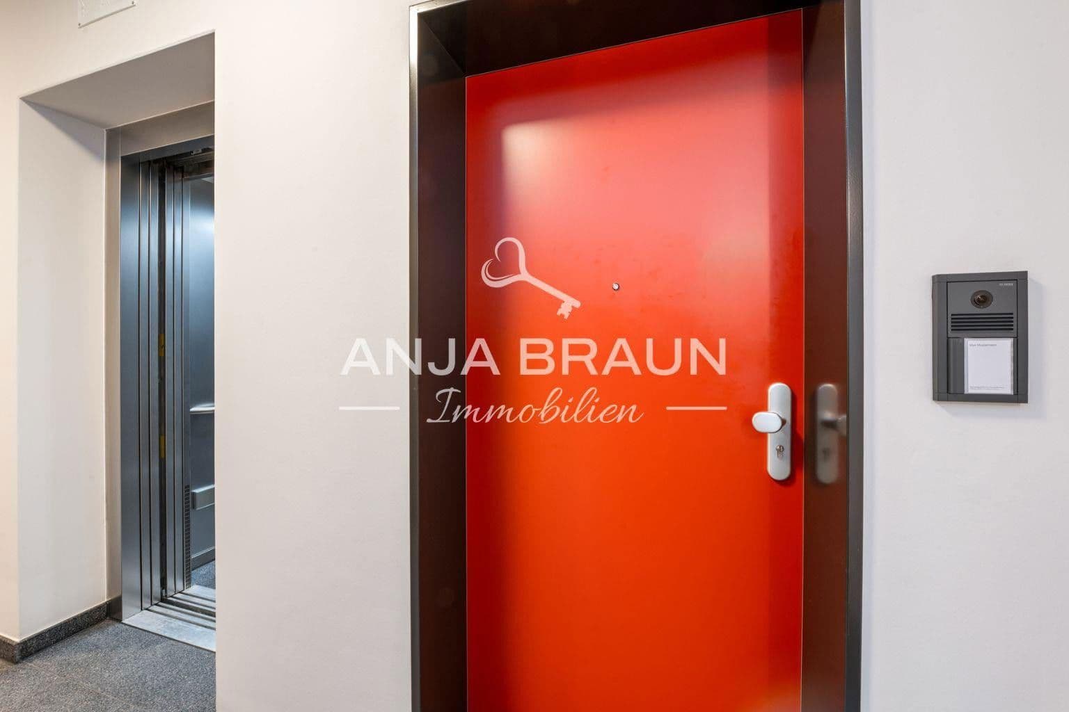 Pronájem bytu 2+1 77 m², Hamburg, Hamburg Pronájem bytu 2+1 77 m², Hamburg, Hamburg