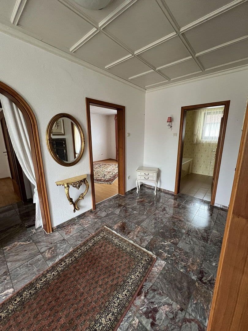 Prodej domu 107 m², pozemek 462 m², Pfarrstraße 17, Ernsgaden, Bavorsko Prodej domu 107 m², pozemek 462 m², Pfarrstraße 17, Ernsgaden, Bavorsko