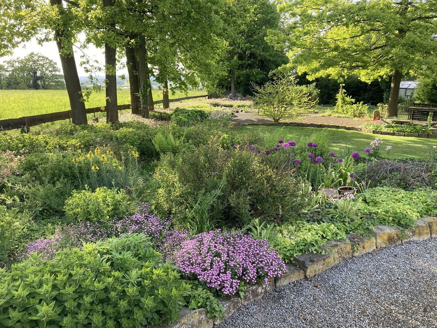 Prodej domu 180 m², pozemek 2.889 m², Nienstädt, Dolní Sasko Prodej domu 180 m², pozemek 2.889 m², Nienstädt, Dolní Sasko