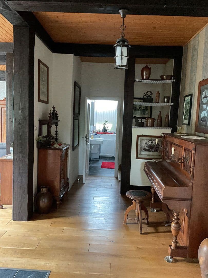 Prodej domu 180 m², pozemek 2.889 m², Nienstädt, Dolní Sasko Prodej domu 180 m², pozemek 2.889 m², Nienstädt, Dolní Sasko