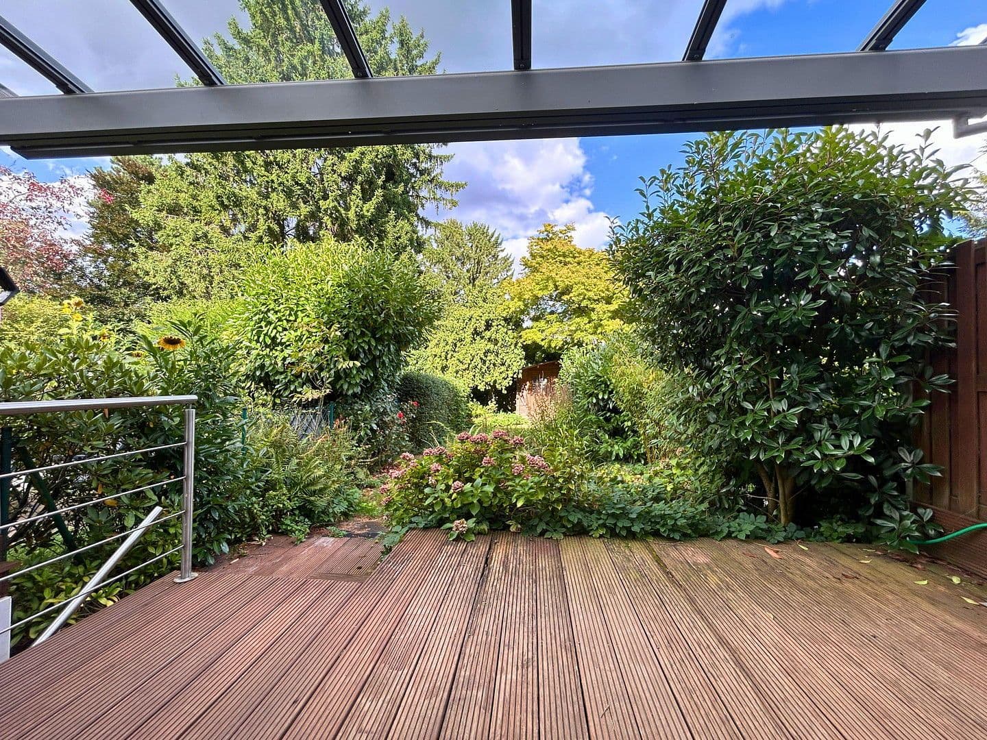 Prodej domu 127 m², pozemek 266 m², Köln, Severní Porýní-Vestfálsko Prodej domu 127 m², pozemek 266 m², Köln, Severní Porýní-Vestfálsko