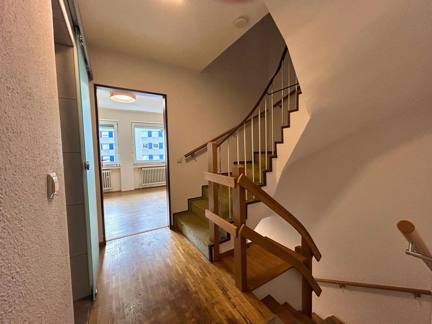 Prodej domu 127 m², pozemek 266 m², Köln, Severní Porýní-Vestfálsko Prodej domu 127 m², pozemek 266 m², Köln, Severní Porýní-Vestfálsko