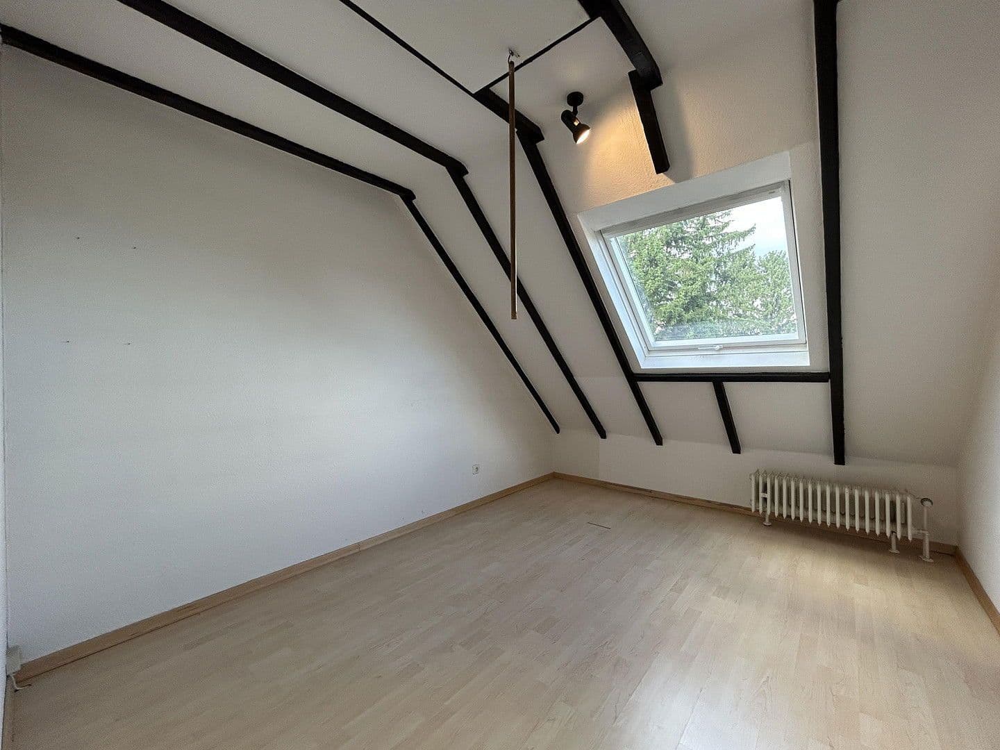 Prodej domu 127 m², pozemek 266 m², Köln, Severní Porýní-Vestfálsko Prodej domu 127 m², pozemek 266 m², Köln, Severní Porýní-Vestfálsko