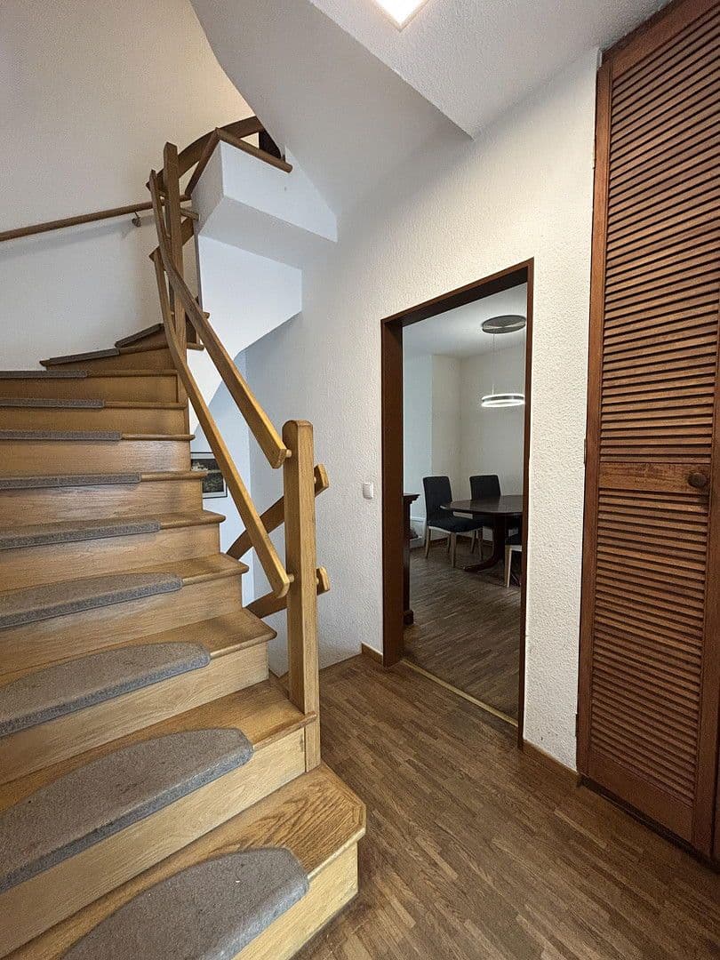 Prodej domu 127 m², pozemek 266 m², Köln, Severní Porýní-Vestfálsko Prodej domu 127 m², pozemek 266 m², Köln, Severní Porýní-Vestfálsko