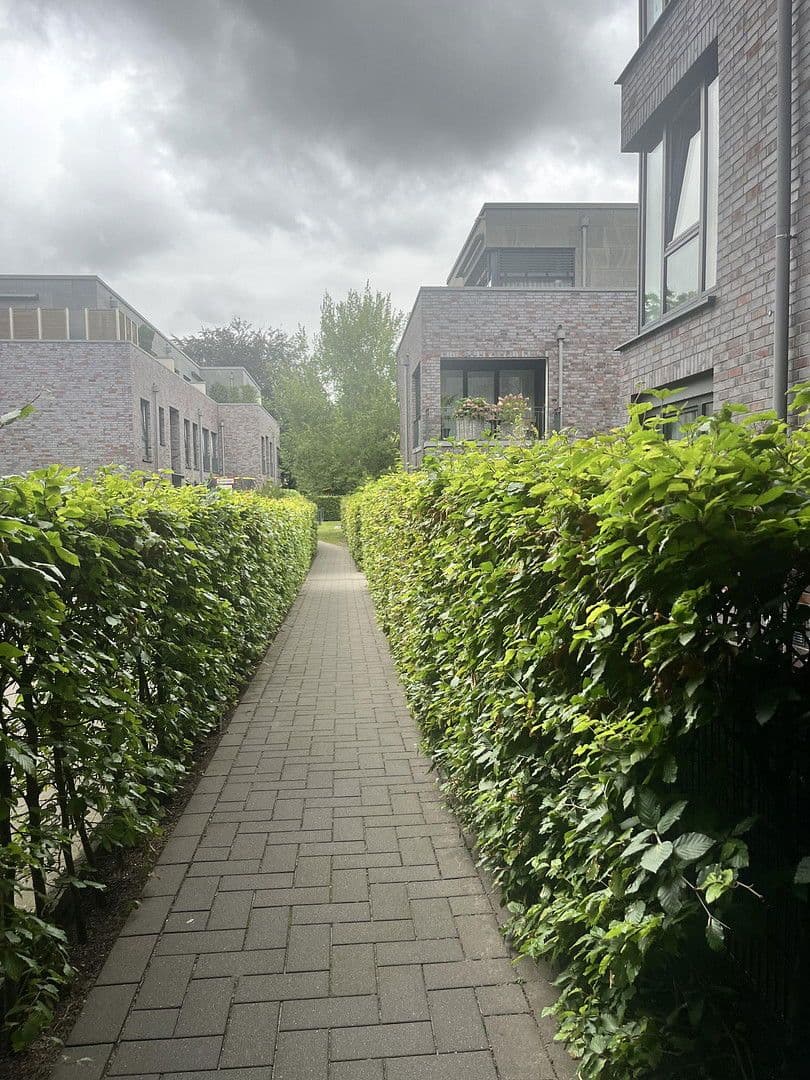 Prodej bytu 3+1 90 m², Alsterdorfer Straße 239, Hamburg, Hamburg Prodej bytu 3+1 90 m², Alsterdorfer Straße 239, Hamburg, Hamburg