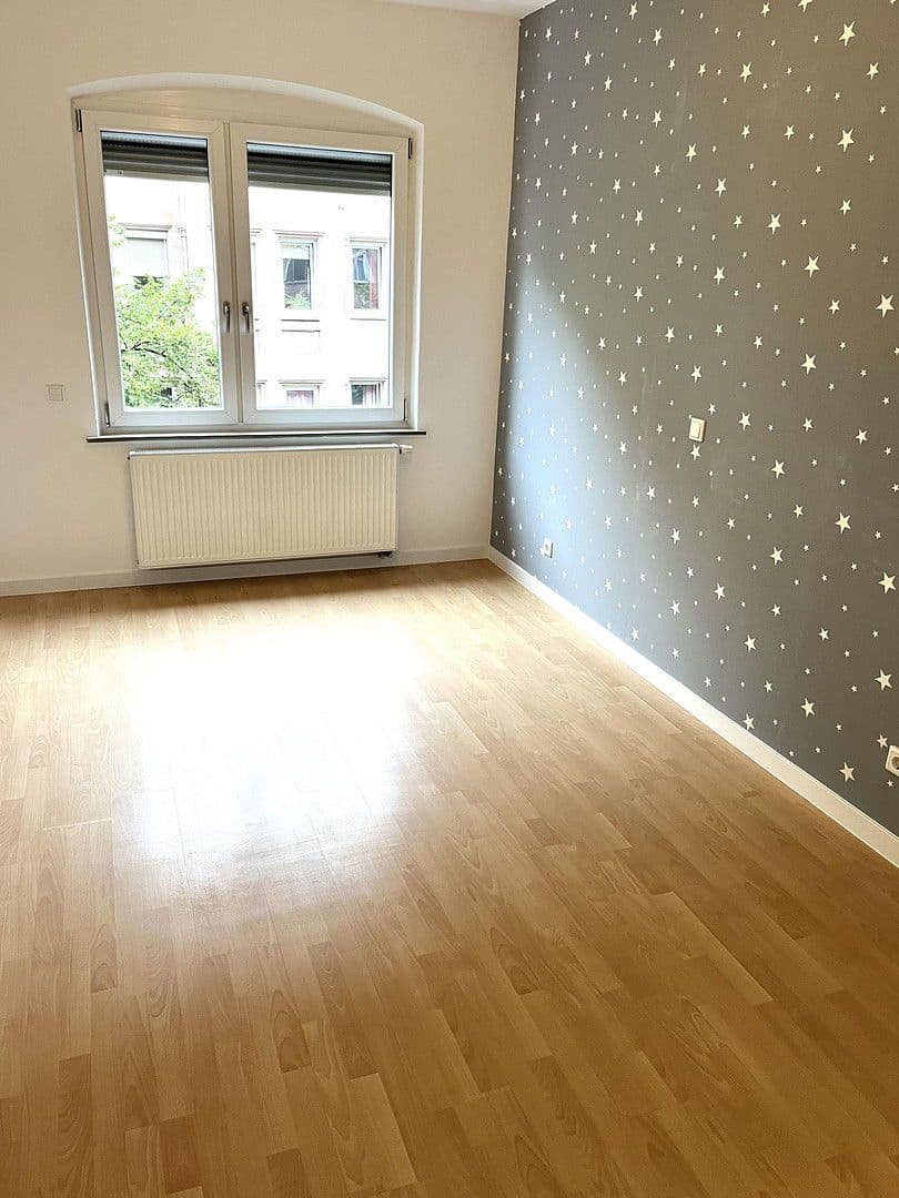 Prodej bytu 3+1 62 m², Okenstr. 18, Nürnberg, Bavorsko Prodej bytu 3+1 62 m², Okenstr. 18, Nürnberg, Bavorsko