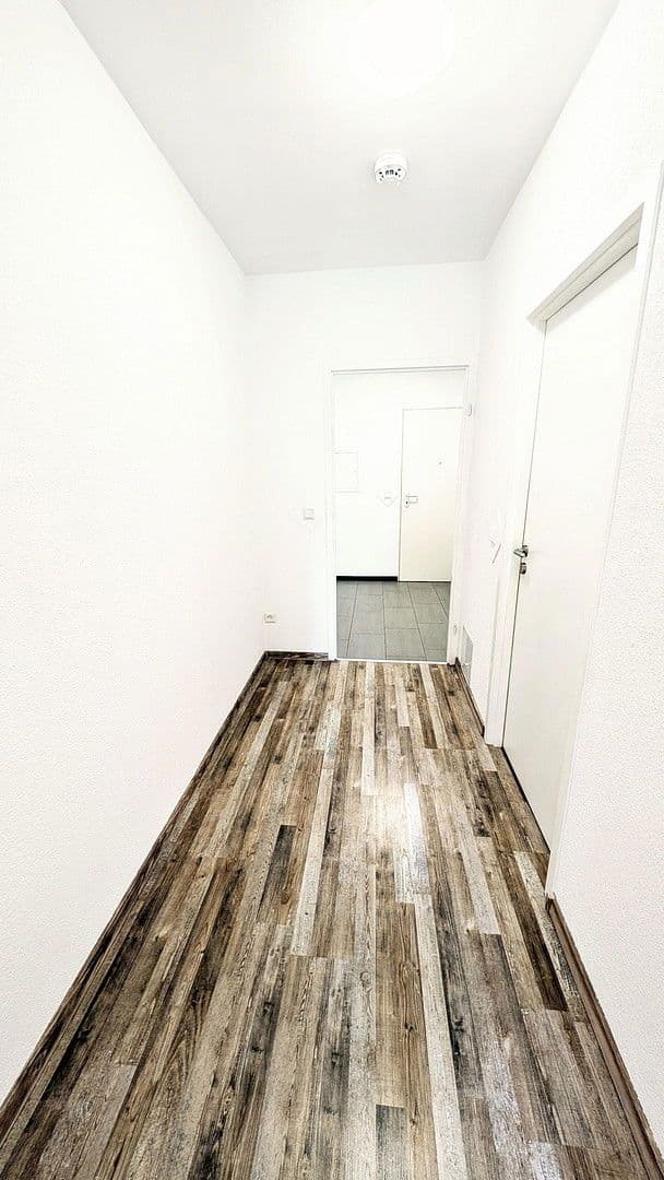 Pronájem bytu 4+1 107 m², Berlinerstrasse 36, Landstuhl, Porýní-Falc Pronájem bytu 4+1 107 m², Berlinerstrasse 36, Landstuhl, Porýní-Falc