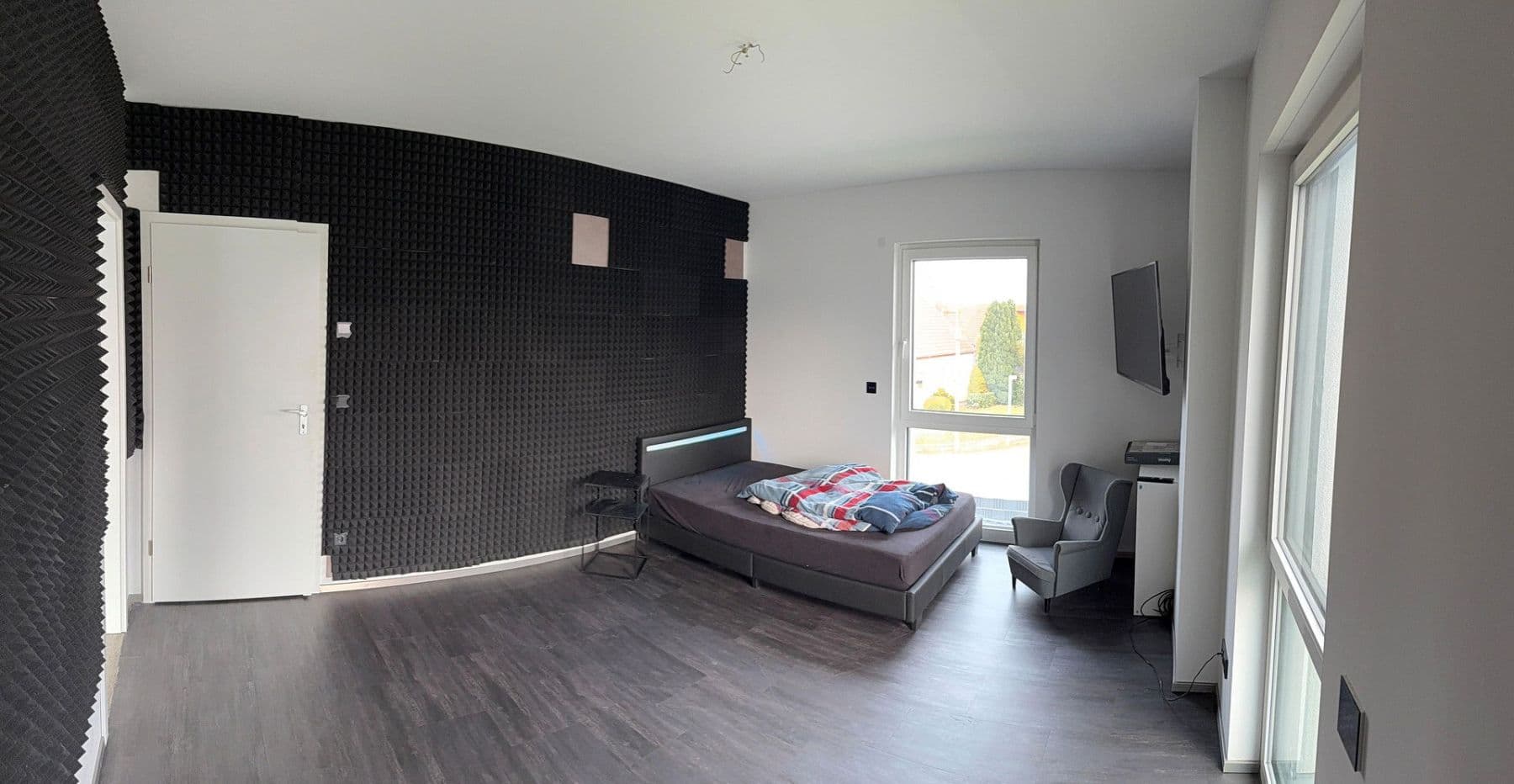 Prodej domu 160 m², pozemek 806 m², Scheppauer Weg 15, Königslutter am Elm, Dolní Sasko Prodej domu 160 m², pozemek 806 m², Scheppauer Weg 15, Königslutter am Elm, Dolní Sasko