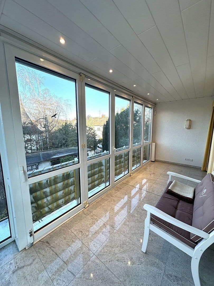 Prodej domu 300 m², pozemek 688 m², Wiesenstraße, Offenbach am Main, Hessen Prodej domu 300 m², pozemek 688 m², Wiesenstraße, Offenbach am Main, Hessen