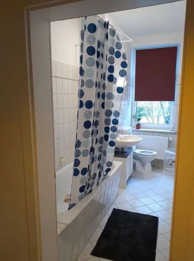 Pronájem bytu 2+1 45 m², Uhlandstrasse 17, Leipzig, Sasko Pronájem bytu 2+1 45 m², Uhlandstrasse 17, Leipzig, Sasko