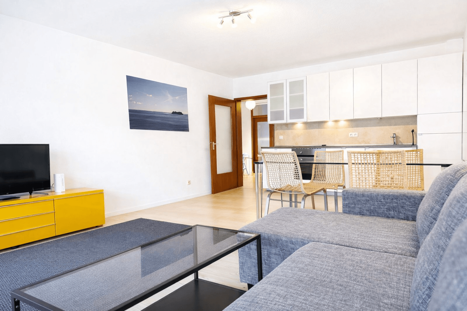 Prodej bytu 3+1 77 m², Johann-Clanze-Str. 33, München, Bavorsko Prodej bytu 3+1 77 m², Johann-Clanze-Str. 33, München, Bavorsko