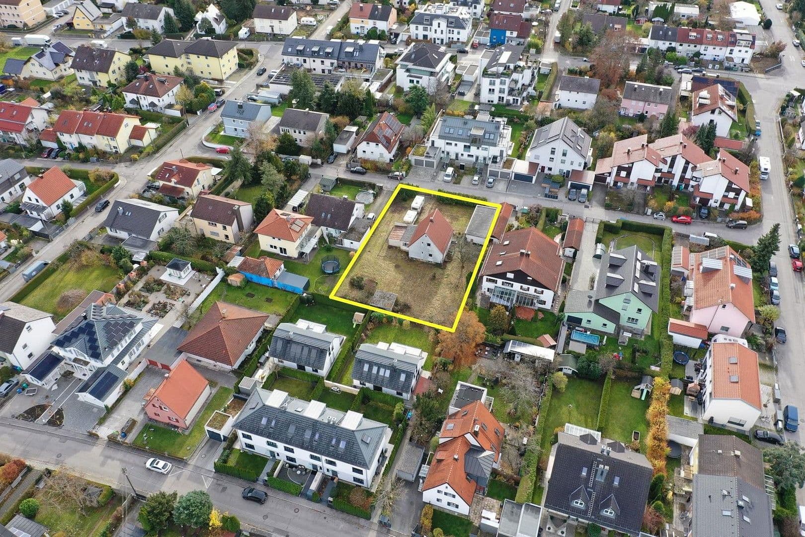 Prodej pozemku 1.206 m², Germering, Bavorsko Prodej pozemku 1.206 m², Germering, Bavorsko