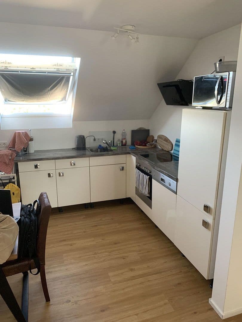 Pronájem bytu 2+1 63 m², Schulstr. 124, Duisburg, Severní Porýní-Vestfálsko Pronájem bytu 2+1 63 m², Schulstr. 124, Duisburg, Severní Porýní-Vestfálsko