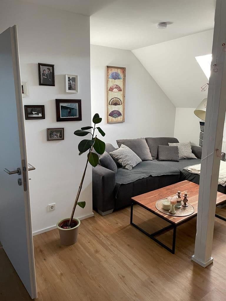 Pronájem bytu 2+1 63 m², Schulstr. 124, Duisburg, Severní Porýní-Vestfálsko Pronájem bytu 2+1 63 m², Schulstr. 124, Duisburg, Severní Porýní-Vestfálsko