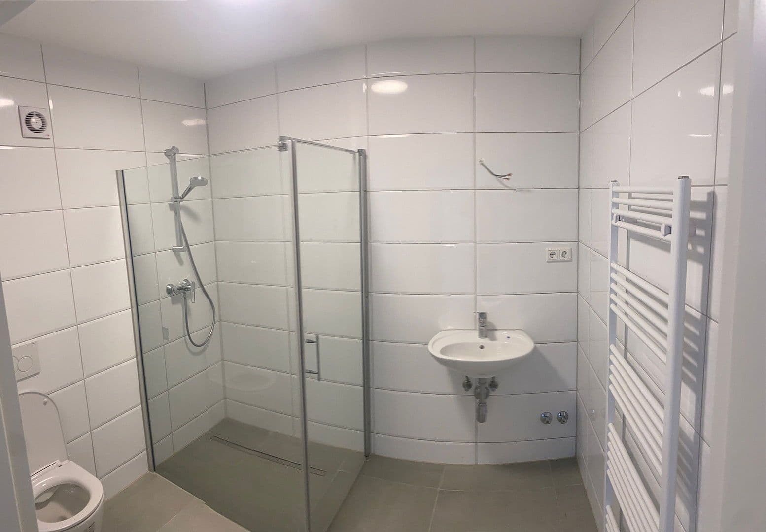 Pronájem bytu 3+1 70 m², Wissersheimerweg 8a, Erftstadt, Severní Porýní-Vestfálsko Pronájem bytu 3+1 70 m², Wissersheimerweg 8a, Erftstadt, Severní Porýní-Vestfálsko