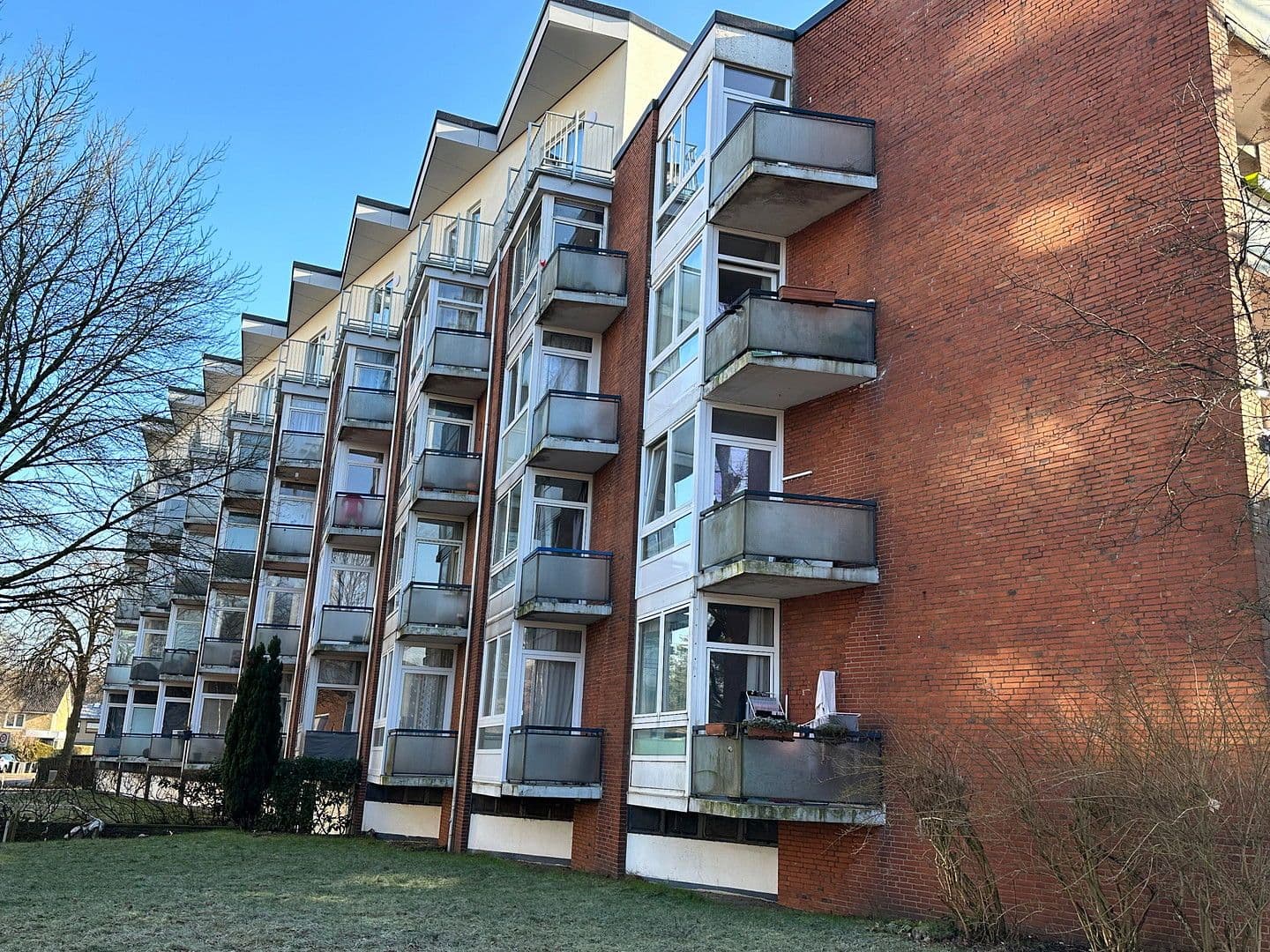 Prodej domu 187 m², Wilhelm-Busch-Platz 2, Norderstedt, Šlesvicko-Holštýnsko Prodej domu 187 m², Wilhelm-Busch-Platz 2, Norderstedt, Šlesvicko-Holštýnsko