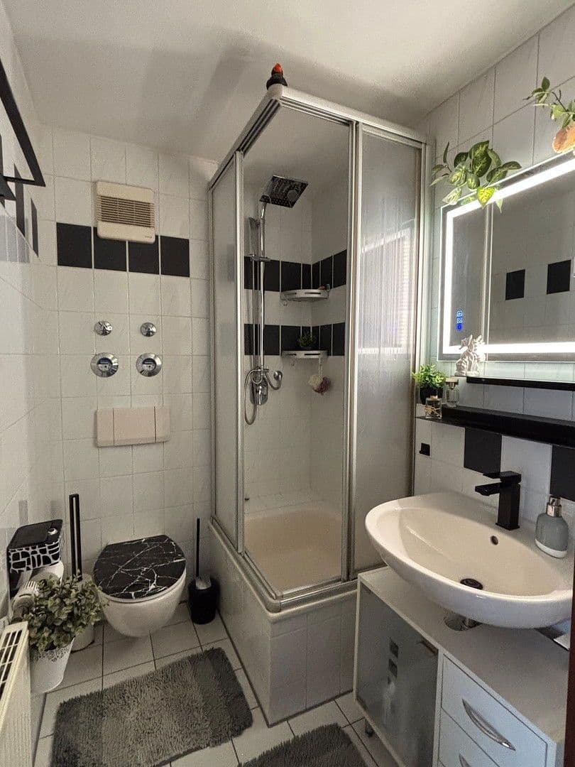 Pronájem bytu 2+1 55 m², Mühlweg 1, Waiblingen, Bádensko-Württembersko Pronájem bytu 2+1 55 m², Mühlweg 1, Waiblingen, Bádensko-Württembersko