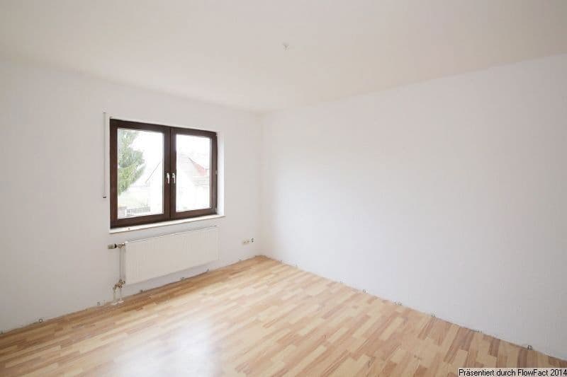 Pronájem bytu 3+1 89 m², Liebenzellerstr. 35, Schömberg, Bádensko-Württembersko Pronájem bytu 3+1 89 m², Liebenzellerstr. 35, Schömberg, Bádensko-Württembersko