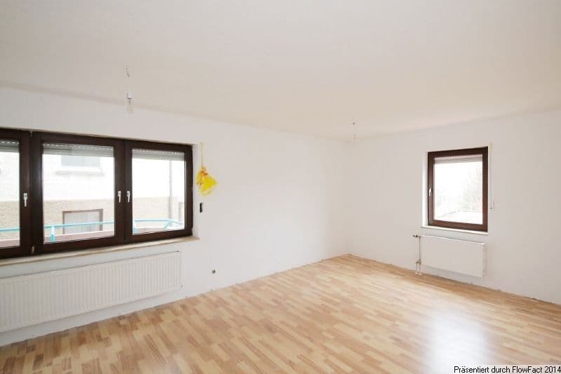 Pronájem bytu 3+1 89 m², Liebenzellerstr. 35, Schömberg, Bádensko-Württembersko Pronájem bytu 3+1 89 m², Liebenzellerstr. 35, Schömberg, Bádensko-Württembersko