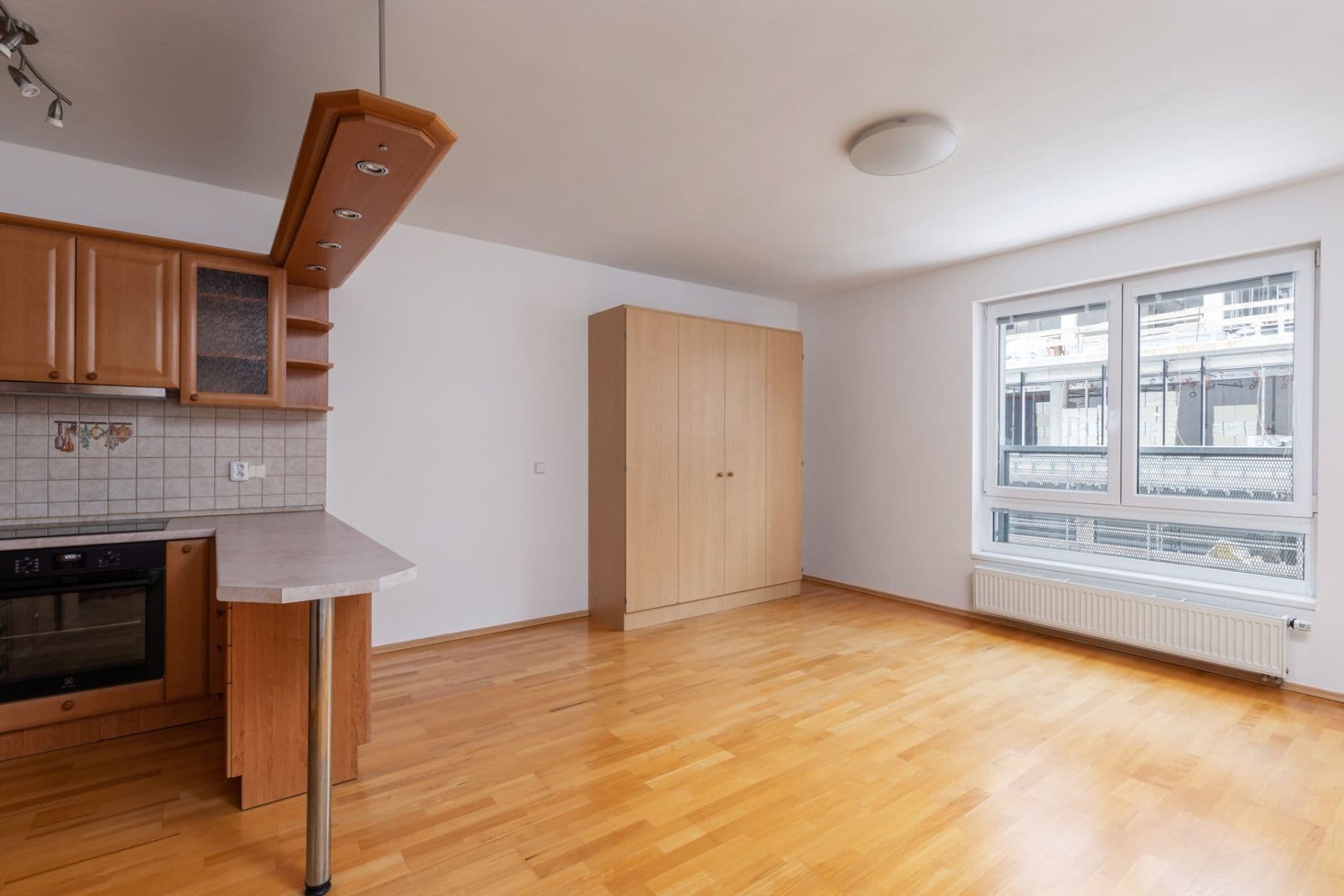 Pronájem bytu 1+kk 39 m², Jemnická, Praha, Praha Pronájem bytu 1+kk 39 m², Jemnická, Praha, Praha