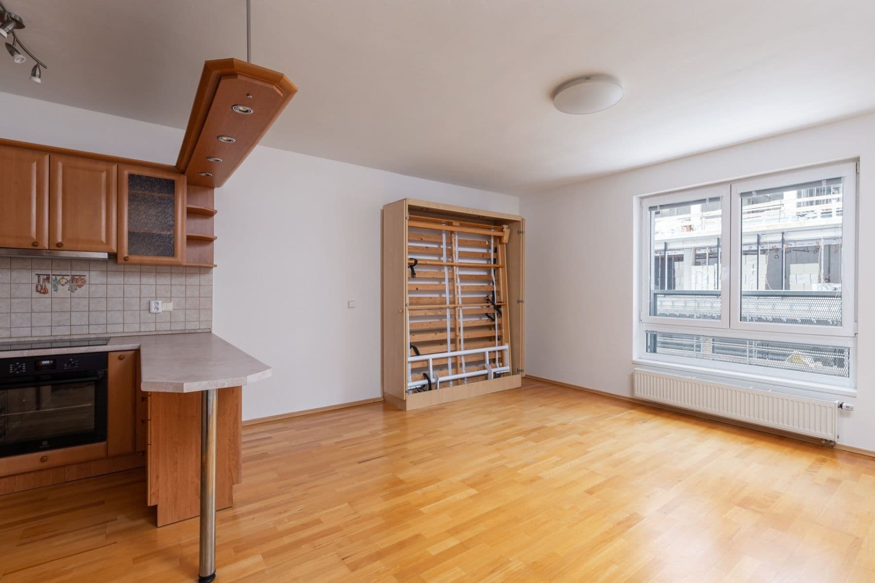 Pronájem bytu 1+kk 39 m², Jemnická, Praha, Praha Pronájem bytu 1+kk 39 m², Jemnická, Praha, Praha