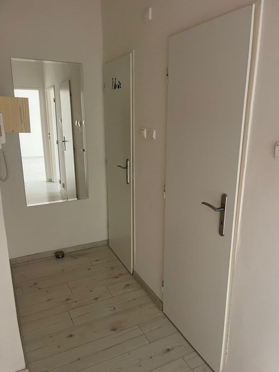 Prodej bytu 1+1 38 m², Kosmonautů, Karviná, Moravskoslezský kraj Prodej bytu 1+1 38 m², Kosmonautů, Karviná, Moravskoslezský kraj