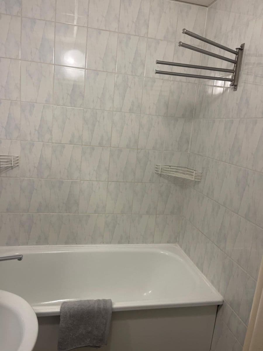 Prodej bytu 1+1 38 m², Kosmonautů, Karviná, Moravskoslezský kraj Prodej bytu 1+1 38 m², Kosmonautů, Karviná, Moravskoslezský kraj