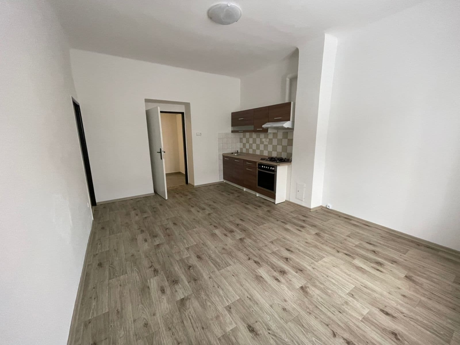 Pronájem bytu 3+kk 72 m², Za Nádražím, Písek, Jihočeský kraj Pronájem bytu 3+kk 72 m², Za Nádražím, Písek, Jihočeský kraj