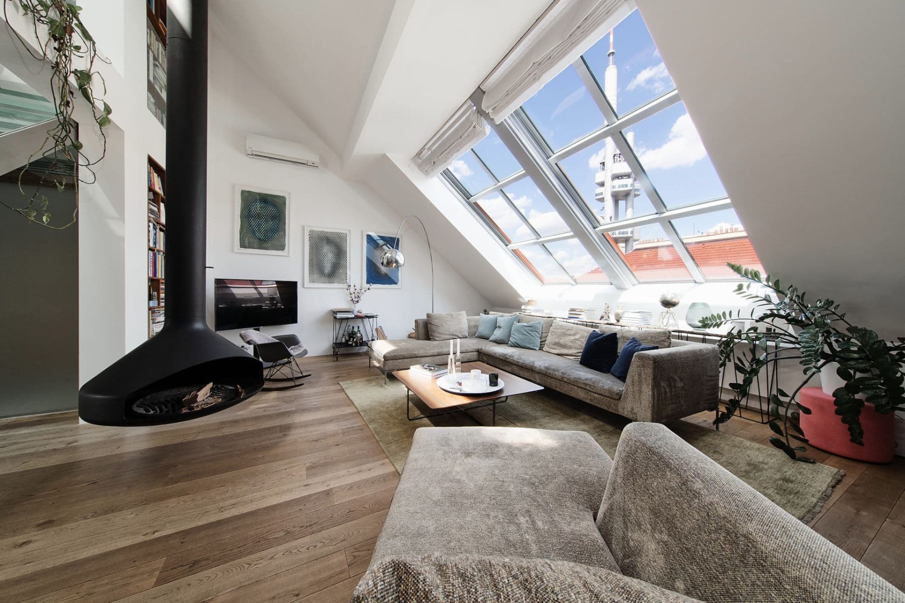 Pronájem bytu 4+kk 454 m², Laubova, Praha, Praha Pronájem bytu 4+kk 454 m², Laubova, Praha, Praha