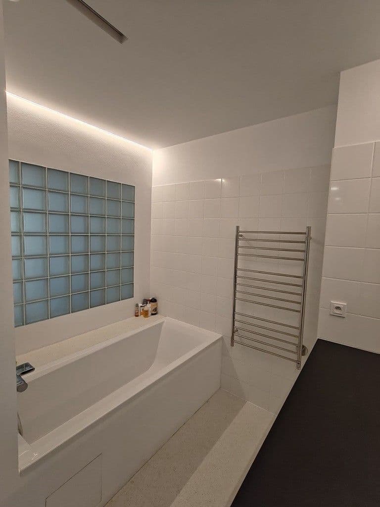 Pronájem bytu 3+kk 73 m², Jakutská, Praha, Praha Pronájem bytu 3+kk 73 m², Jakutská, Praha, Praha