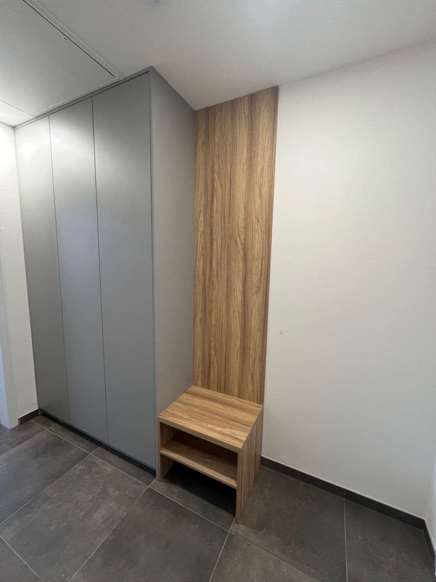 Pronájem bytu 1+kk 38 m², Malešická, Praha, Praha Pronájem bytu 1+kk 38 m², Malešická, Praha, Praha