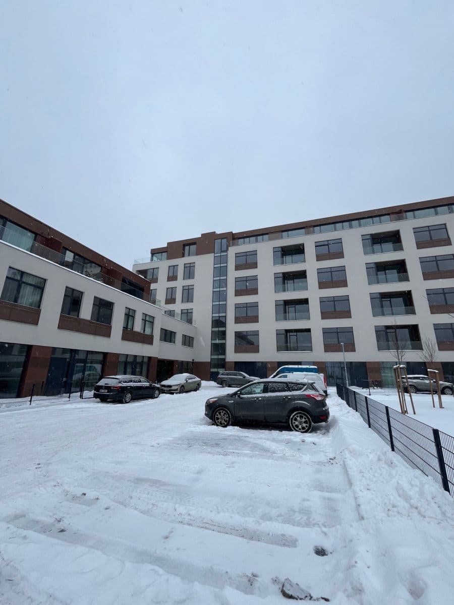 Pronájem bytu 1+kk 38 m², Malešická, Praha, Praha Pronájem bytu 1+kk 38 m², Malešická, Praha, Praha