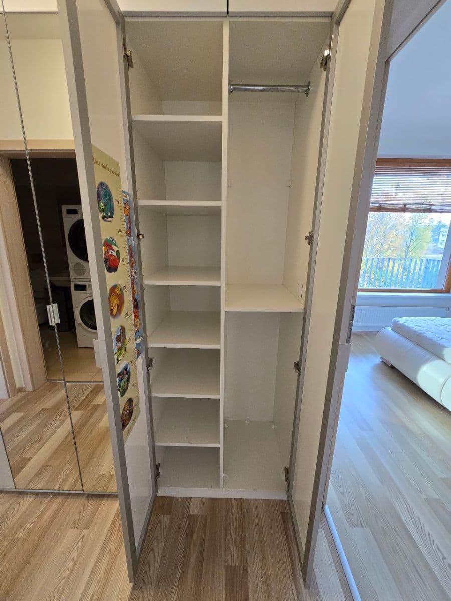 Pronájem bytu 3+kk 86 m², Modrého, Praha, Praha Pronájem bytu 3+kk 86 m², Modrého, Praha, Praha