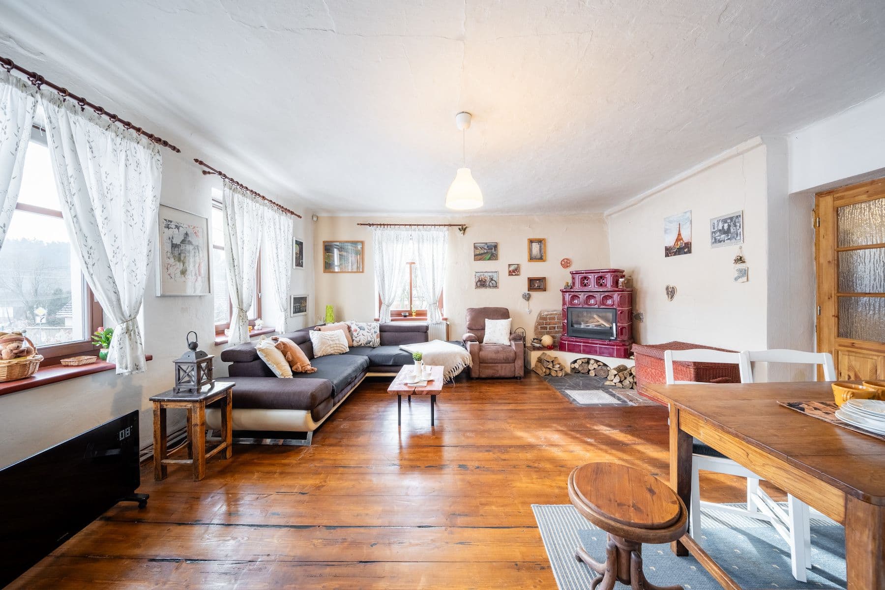 Prodej chaty, chalupy 80 m², pozemek 731 m², Týn nad Vltavou, Jihočeský kraj Prodej chaty, chalupy 80 m², pozemek 731 m², Týn nad Vltavou, Jihočeský kraj