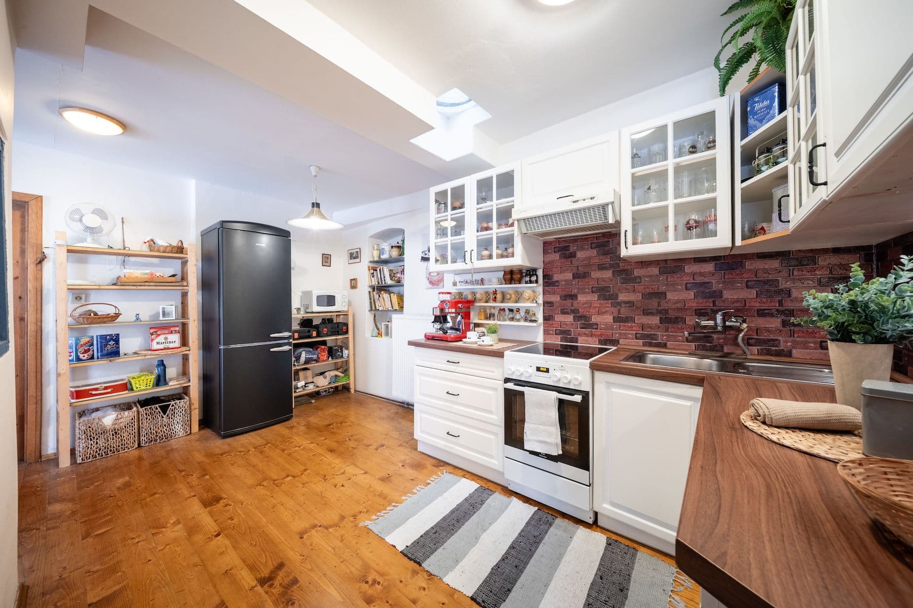 Prodej chaty, chalupy 80 m², pozemek 731 m², Týn nad Vltavou, Jihočeský kraj Prodej chaty, chalupy 80 m², pozemek 731 m², Týn nad Vltavou, Jihočeský kraj