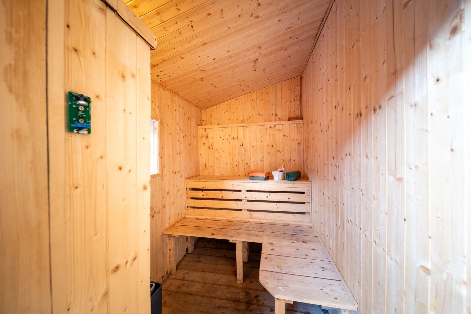 Prodej chaty, chalupy 80 m², pozemek 731 m², Týn nad Vltavou, Jihočeský kraj Prodej chaty, chalupy 80 m², pozemek 731 m², Týn nad Vltavou, Jihočeský kraj