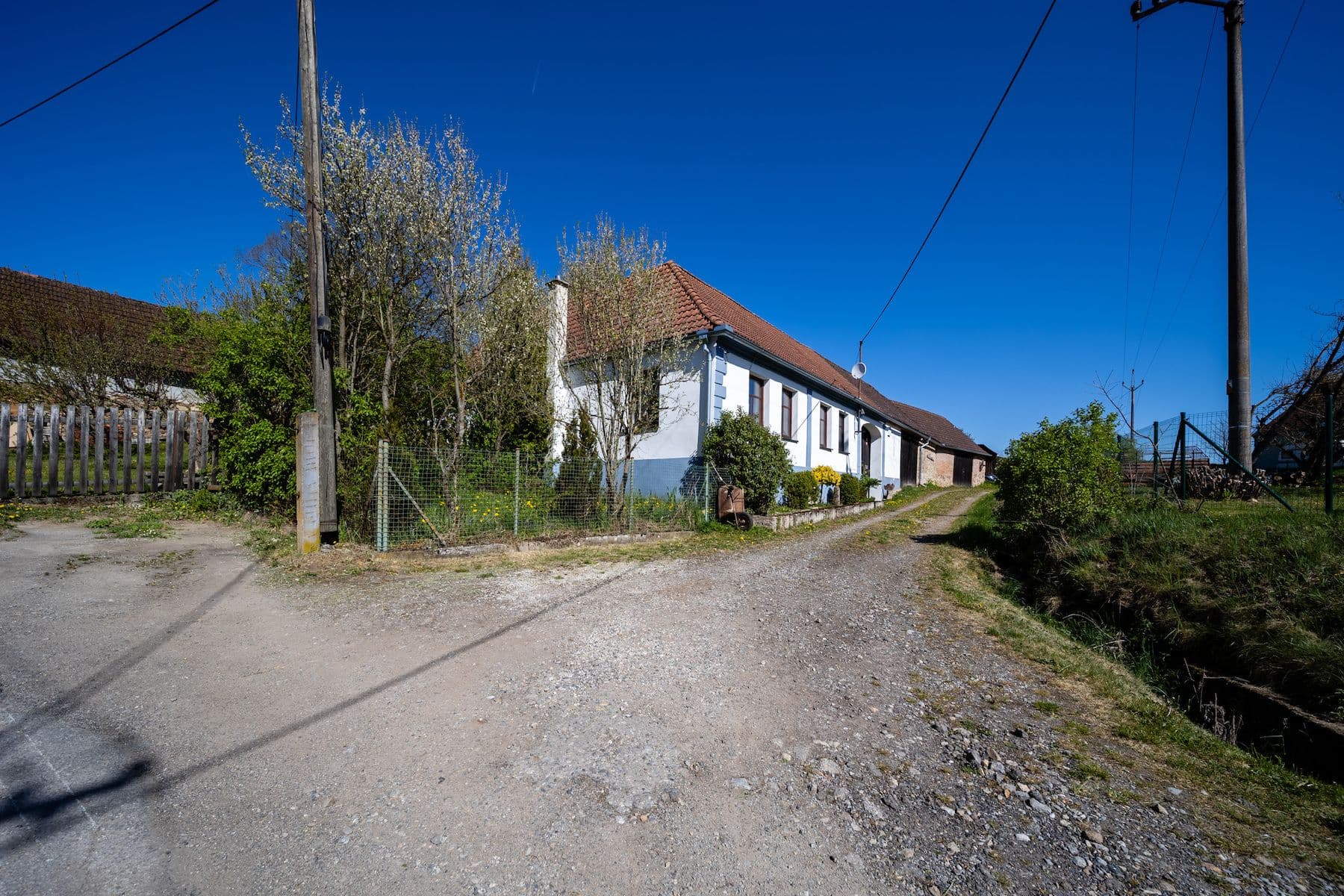 Prodej chaty, chalupy 80 m², pozemek 731 m², Týn nad Vltavou, Jihočeský kraj Prodej chaty, chalupy 80 m², pozemek 731 m², Týn nad Vltavou, Jihočeský kraj