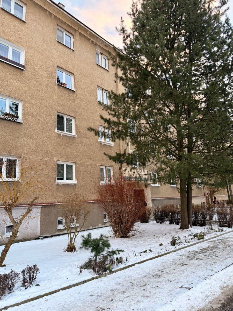 Pronájem bytu 3+1 56 m², Podkrušnohorská, Litvínov, Ústecký kraj Pronájem bytu 3+1 56 m², Podkrušnohorská, Litvínov, Ústecký kraj