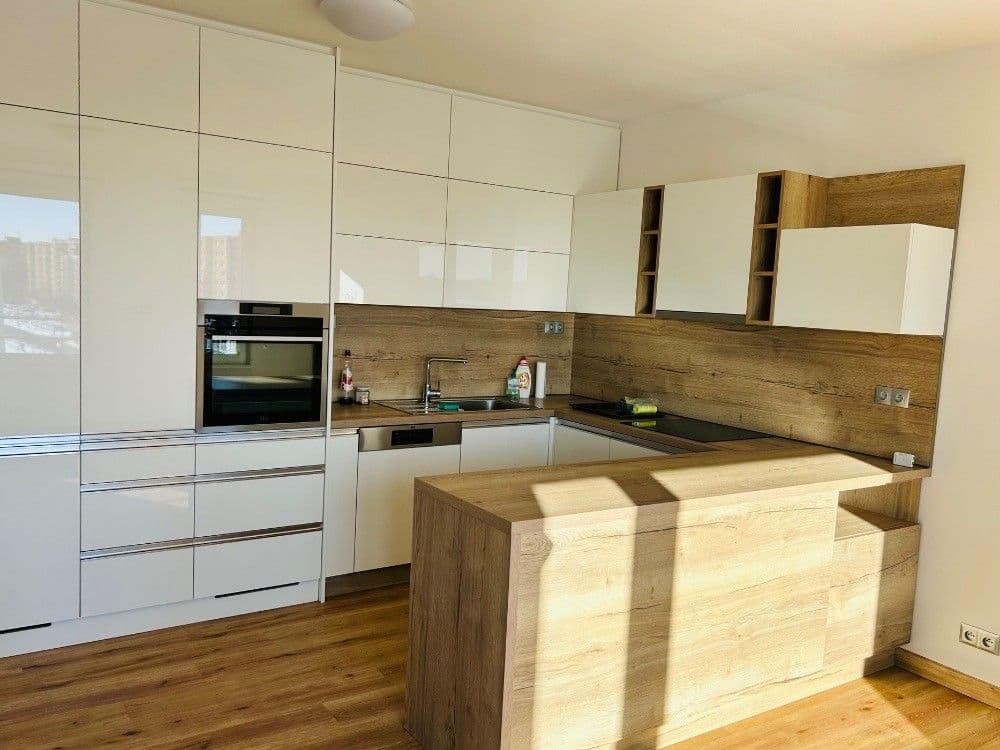 Pronájem bytu 3+kk 81 m², České Vrbné, České Budějovice, Jihočeský kraj Pronájem bytu 3+kk 81 m², České Vrbné, České Budějovice, Jihočeský kraj