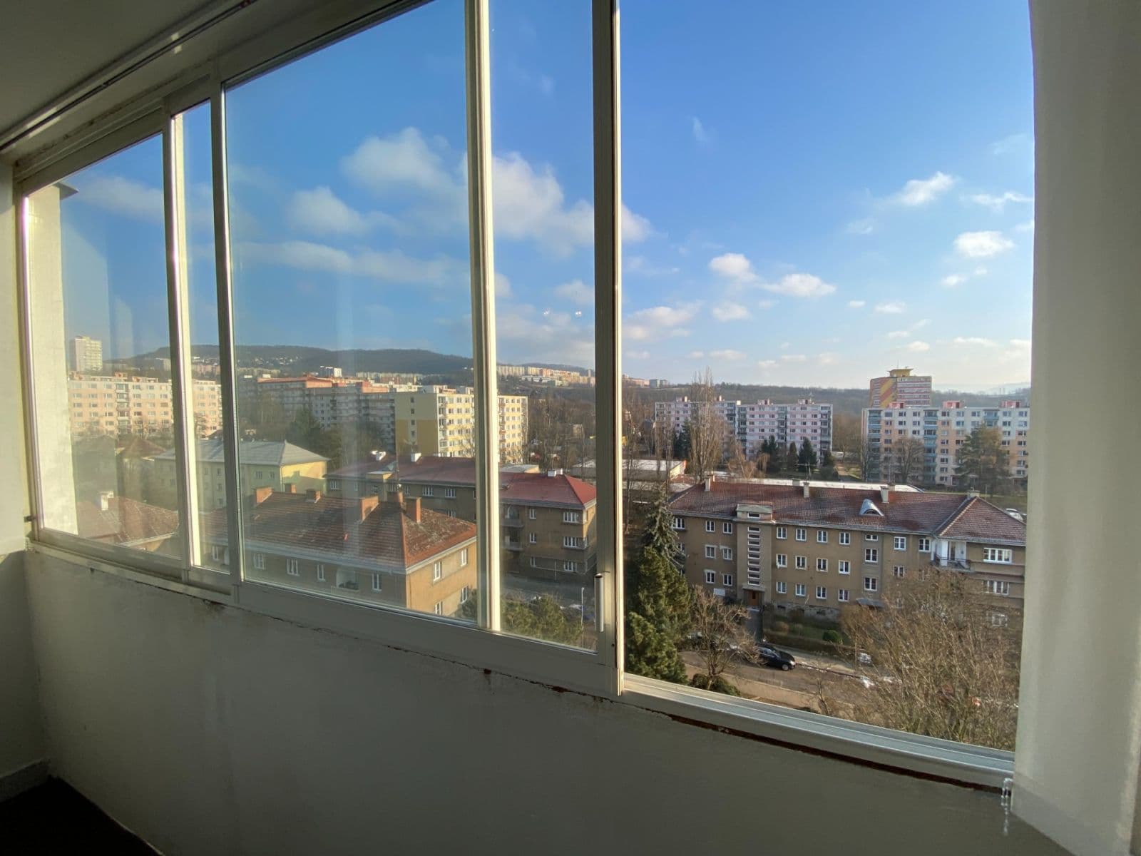 Prodej bytu 1+kk 22 m², Hilarova, Ústí nad Labem, Ústecký kraj Prodej bytu 1+kk 22 m², Hilarova, Ústí nad Labem, Ústecký kraj
