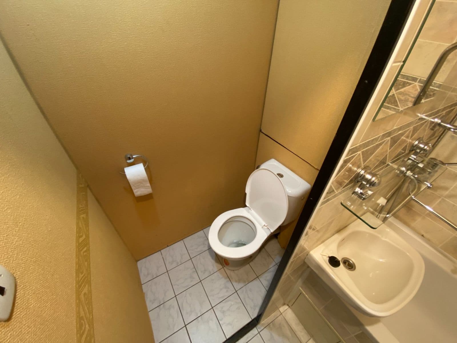 Prodej bytu 1+kk 22 m², Hilarova, Ústí nad Labem, Ústecký kraj Prodej bytu 1+kk 22 m², Hilarova, Ústí nad Labem, Ústecký kraj