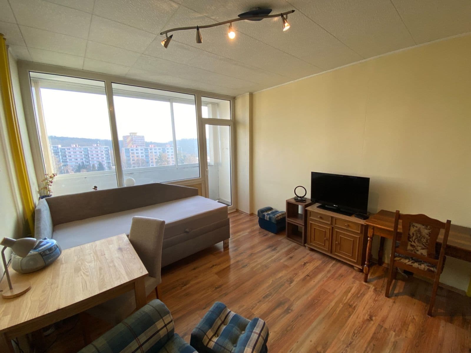 Prodej bytu 1+kk 22 m², Hilarova, Ústí nad Labem, Ústecký kraj Prodej bytu 1+kk 22 m², Hilarova, Ústí nad Labem, Ústecký kraj