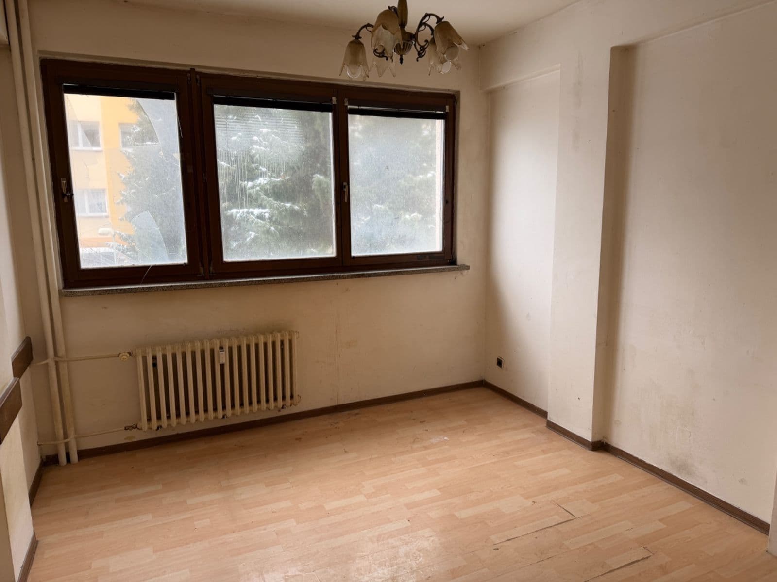 Prodej bytu 1+kk 18 m², Na Okruhu, Praha, Praha Prodej bytu 1+kk 18 m², Na Okruhu, Praha, Praha