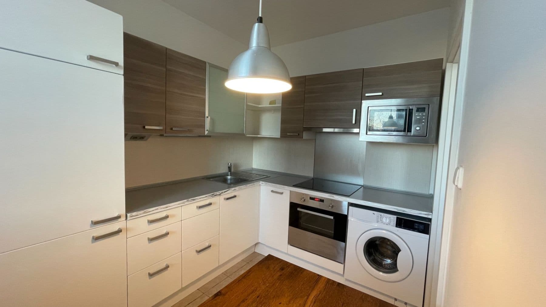 Pronájem bytu 2+1 45 m², Ke Strašnické, Praha, Praha Pronájem bytu 2+1 45 m², Ke Strašnické, Praha, Praha