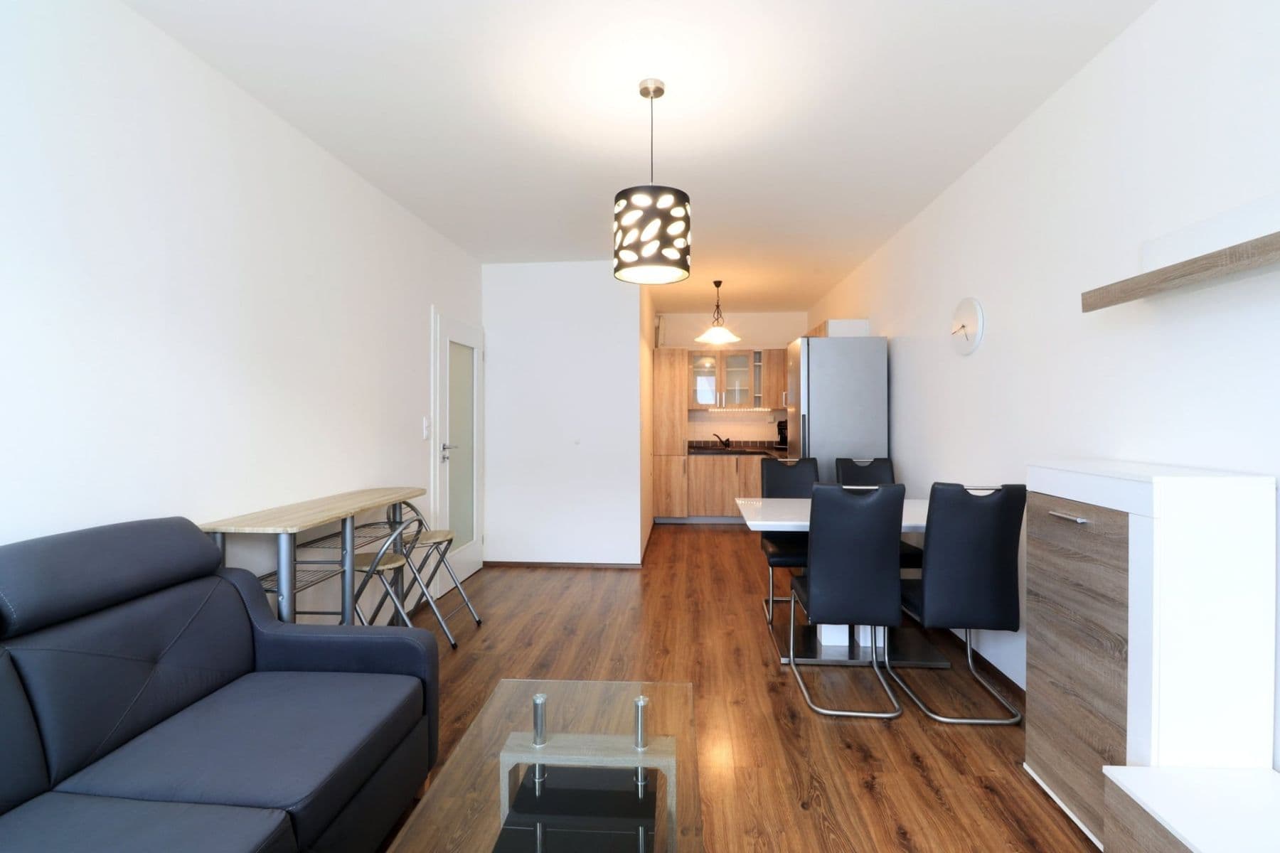 Pronájem bytu 2+kk 50 m², U Hostavického potoka, Praha, Praha Pronájem bytu 2+kk 50 m², U Hostavického potoka, Praha, Praha